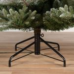 Everlands Norway Spruce Snowy Pre-Lit 7ft Christmas Tree