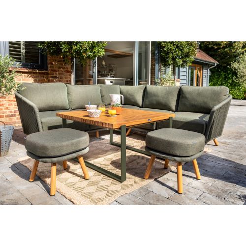 Hartman Eden Square Casual Dining Set