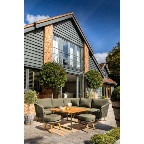 Hartman Eden Square Casual Dining Set