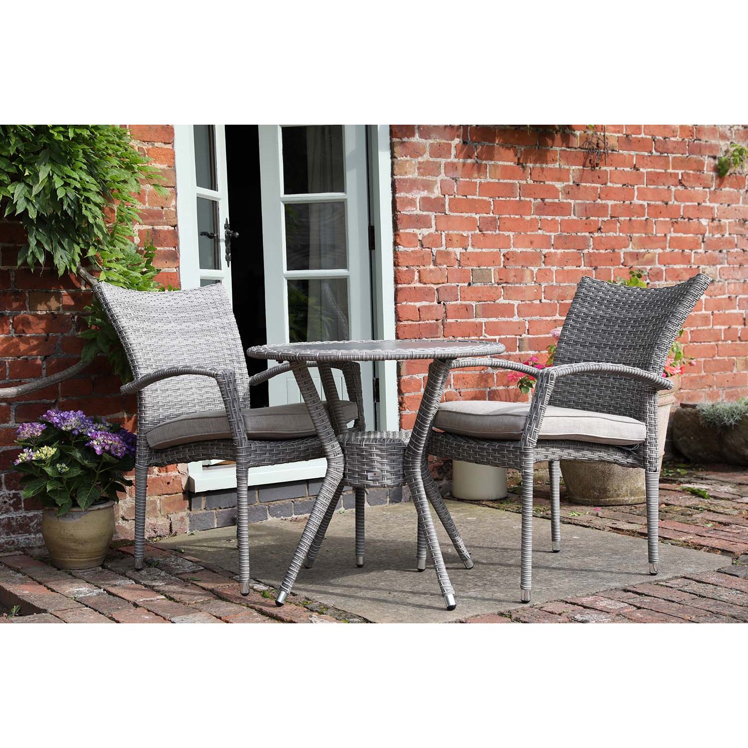 Athena shop bistro set