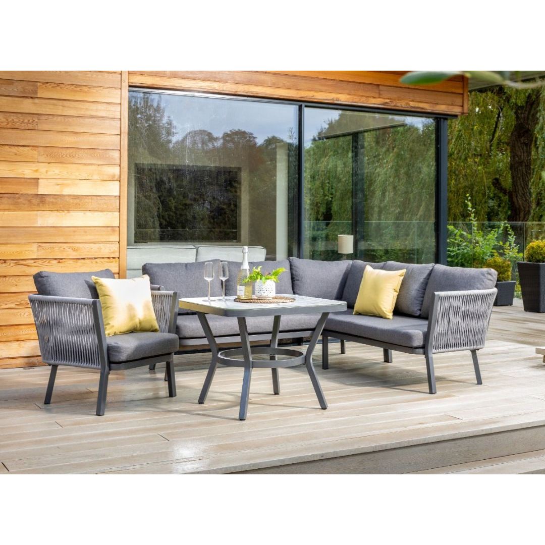 Hartman casual dining set deals